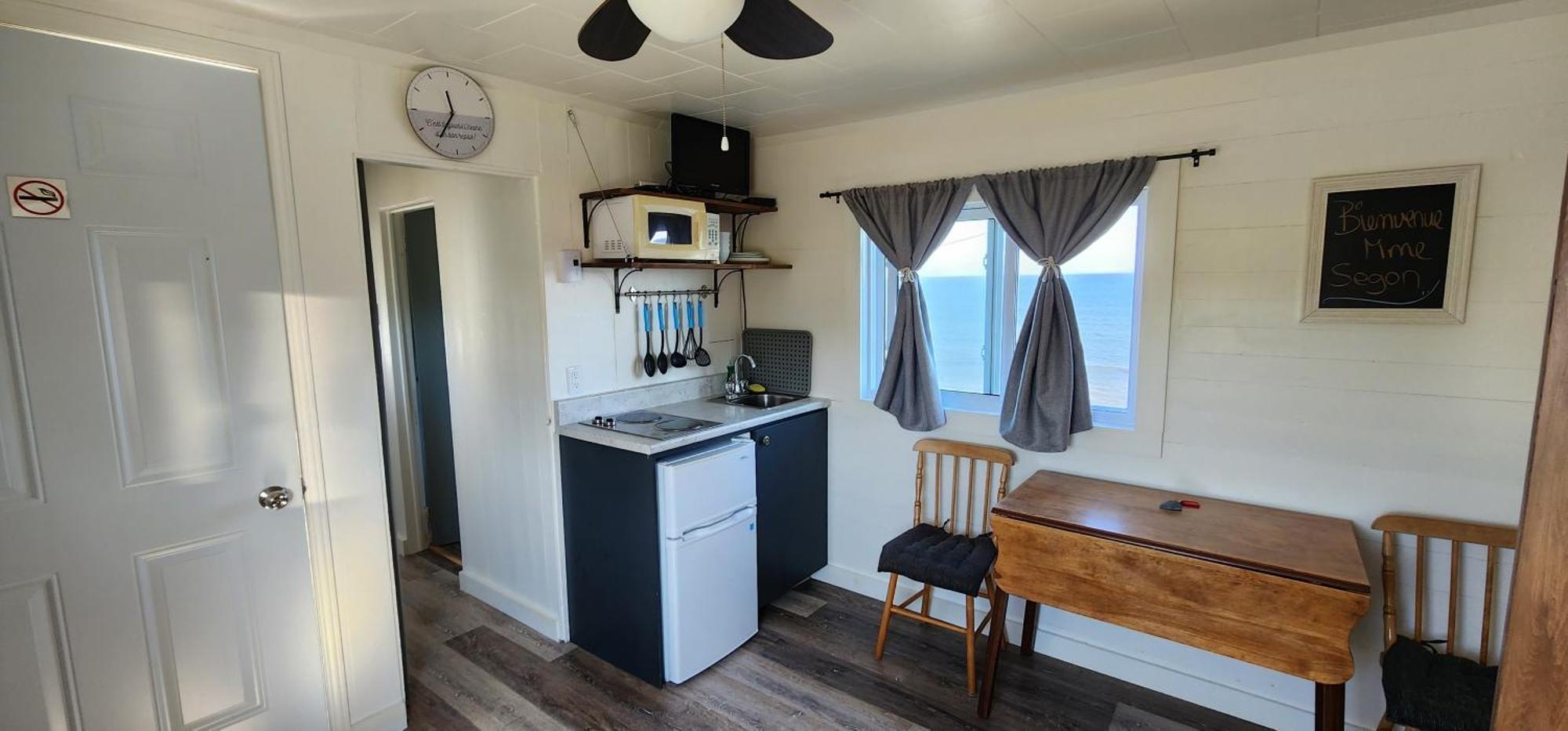 Les Cabines Sur Mer Cap-des-Rosiers 部屋 写真